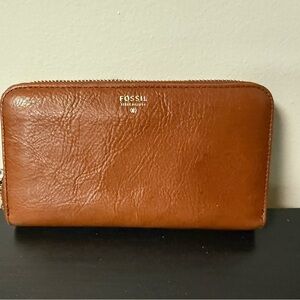 Fossil Men's Brown Leather Wallet